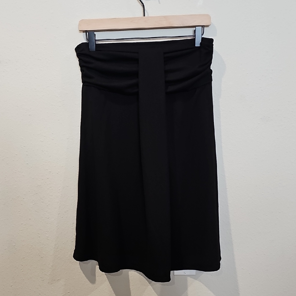 NWOT Elegant Black Women's Swimsuit Cover-up